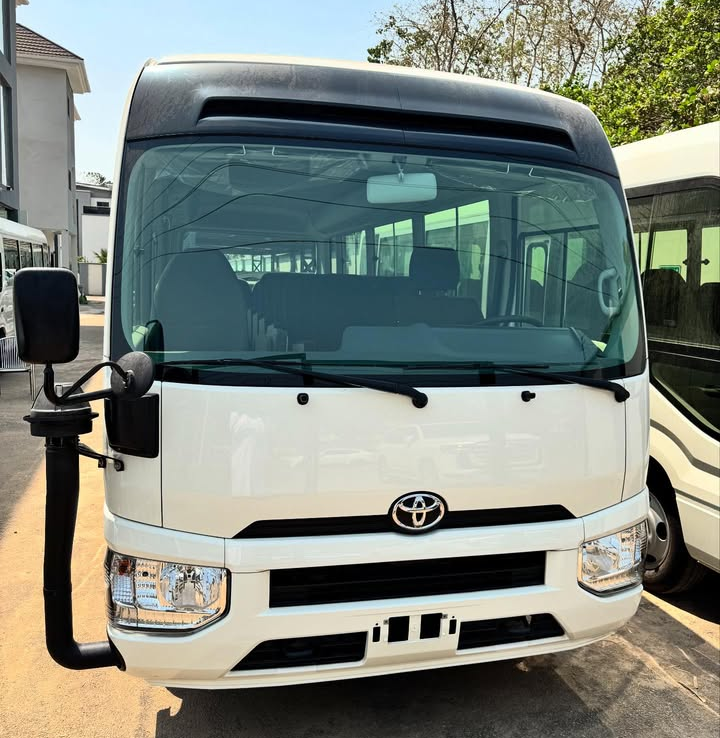 Toyota Coaster Bus 4